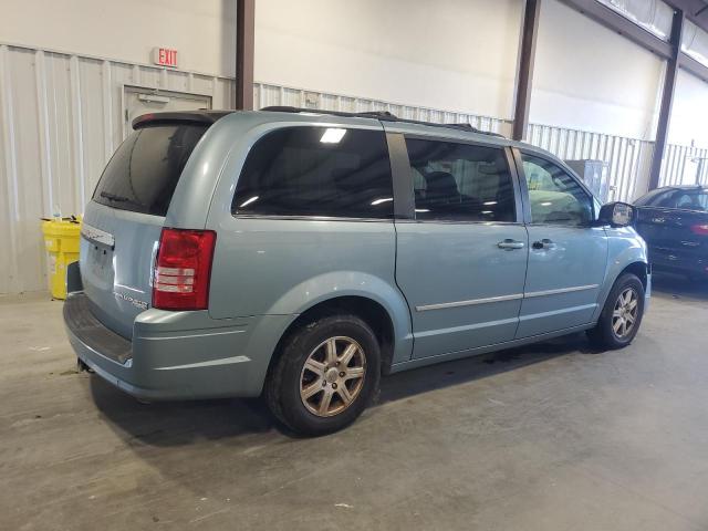 Photo 3 from auction – 2010 CHRYSLER TOWN & COU with VIN 2A4RR5D19AR366344