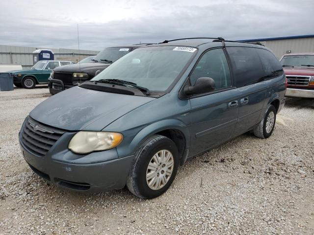 CHRYSLER TOWN & COU 2005 with VIN 2C4GP44R95R286339 - Photo from auction