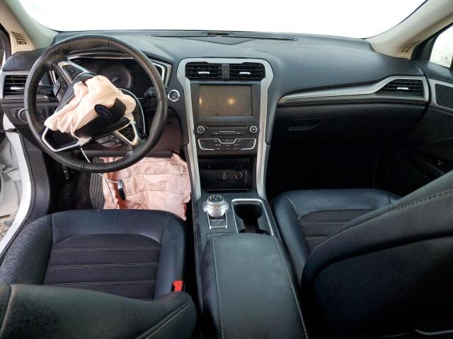 Photo 8 from auction – 2017 FORD FUSION SE with VIN 3FA6P0HDXHR167836