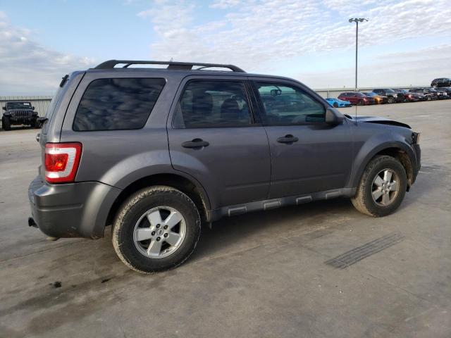 Photo 3 from auction – 2010 FORD ESCAPE XLS with VIN 1FMCU0C7XAKC66217