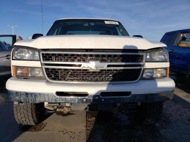 Photo 5 from auction – 2006 CHEVROLET SILVERADO with VIN 2GCEK13T561170590