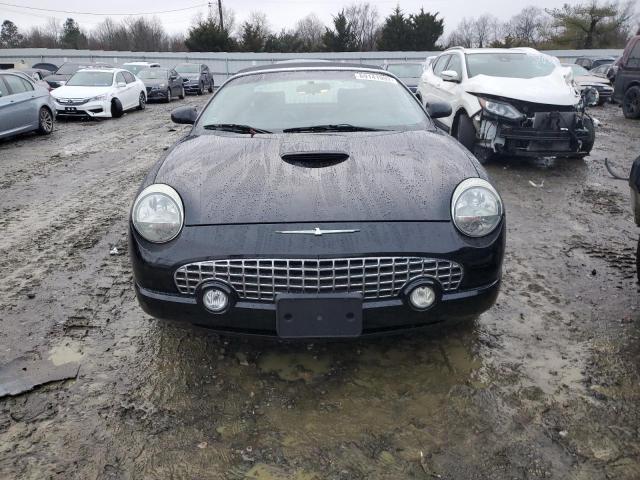 Photo 5 from auction – 2002 FORD THUNDERBIR with VIN 1FAHP60A82Y105759