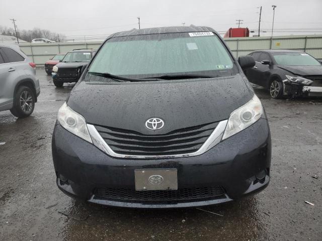 Photo 5 from auction – 2015 TOYOTA SIENNA LE with VIN 5TDKK3DCXFS656575
