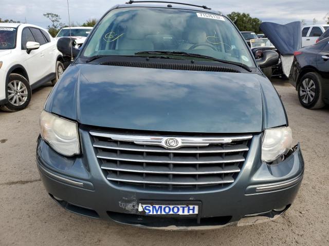 Photo 5 from auction – 2007 CHRYSLER TOWN & COU with VIN 2A4GP64L67R139948
