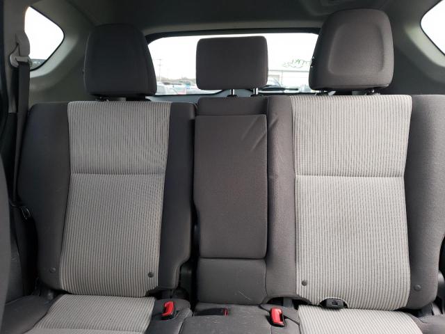 Photo 10 from auction – 2015 TOYOTA RAV4 LE with VIN JTMBFREV9FD150321