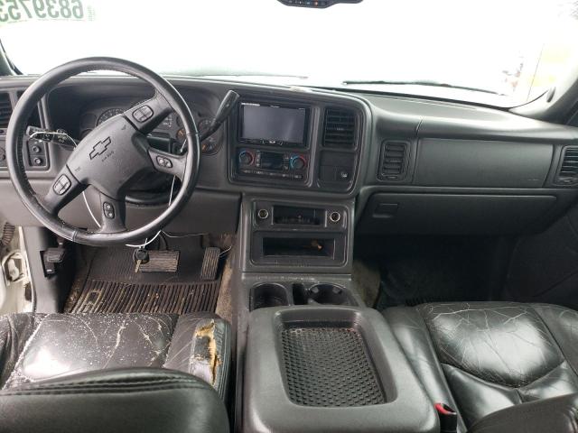 Photo 8 from auction – 2003 CHEVROLET AVALANCHE with VIN 3GNEC13T53G342513