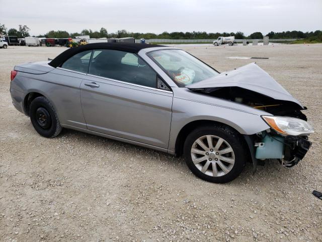 Photo 4 from auction – 2013 CHRYSLER 200 TOURIN with VIN 1C3BCBEG5DN510326