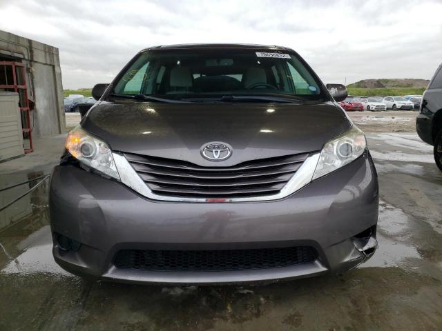 Photo 5 from auction – 2015 TOYOTA SIENNA LE with VIN 5TDKK3DC6FS601489