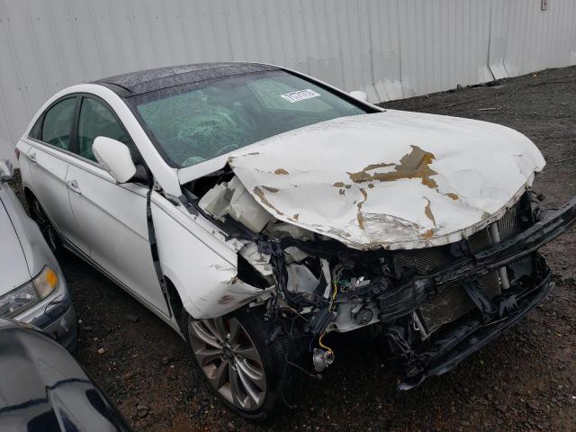 Photo 4 from auction – 2013 HYUNDAI SONATA SE with VIN 5NPEC4AB5DH574848