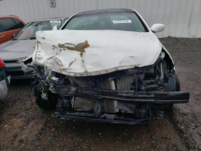 Photo 5 from auction – 2013 HYUNDAI SONATA SE with VIN 5NPEC4AB5DH574848