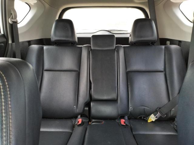 Photo 10 from auction – 2014 TOYOTA RAV4 LIMIT with VIN 2T3YFREVXEW107196
