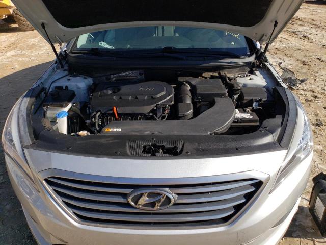 Photo 11 from auction – 2015 HYUNDAI SONATA SE with VIN 5NPE24AF7FH019229