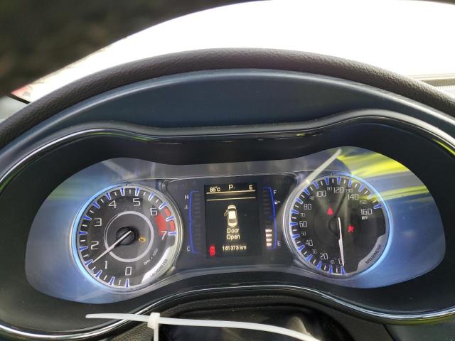 Photo 9 from auction – 2015 CHRYSLER 200 S with VIN 1C3CCCBB7FN617786