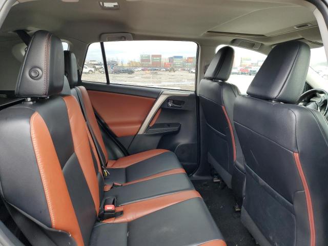 Photo 11 from auction – 2015 TOYOTA RAV4 LIMIT with VIN 2T3YFREV6FW193723