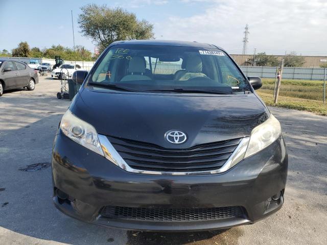 Photo 5 from auction – 2012 TOYOTA SIENNA with VIN 5TDJK3DC3CS042751