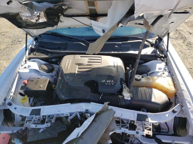 Photo 11 from auction – 2018 DODGE CHALLENGER with VIN 2C3CDZAG5JH305965