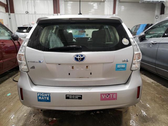 Photo 6 from auction – 2014 TOYOTA PRIUS V with VIN JTDZN3EU1E3350362