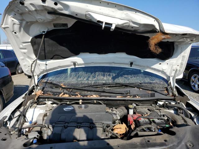 Photo 11 from auction – 2014 NISSAN SENTRA S with VIN 3N1AB7AP2EY277638