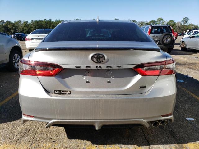 Photo 6 from auction – 2022 TOYOTA CAMRY SE with VIN 4T1T11AK2NU676249
