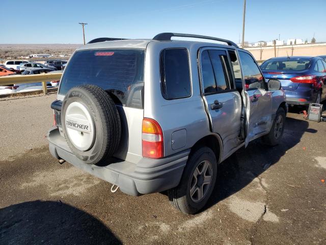 Photo 3 from auction – 2003 CHEVROLET TRACKER with VIN 2CNBJ13C836914456
