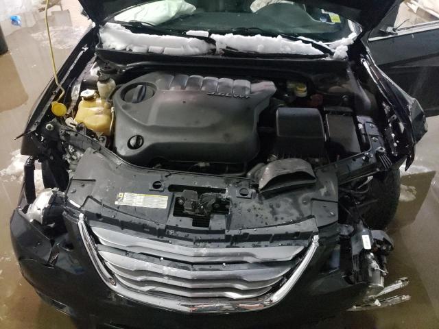 Photo 11 from auction – 2013 CHRYSLER 200 LIMITE with VIN 1C3CCBCG2DN560270