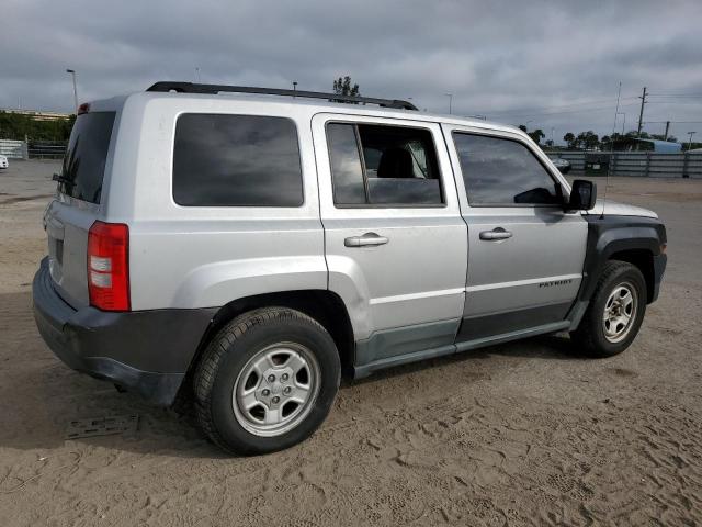 Photo 3 from auction – 2011 JEEP PATRIOT SP with VIN 1J4NT1GA5BD180812