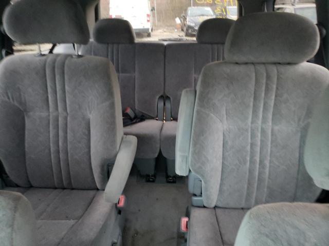 Photo 10 from auction – 2000 TOYOTA SIENNA LE with VIN 4T3ZF13C6YU317614