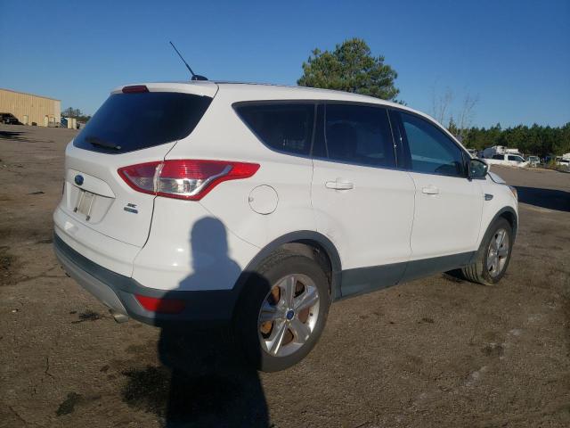 Photo 3 from auction – 2016 FORD ESCAPE SE with VIN 1FMCU9GX3GUB00200