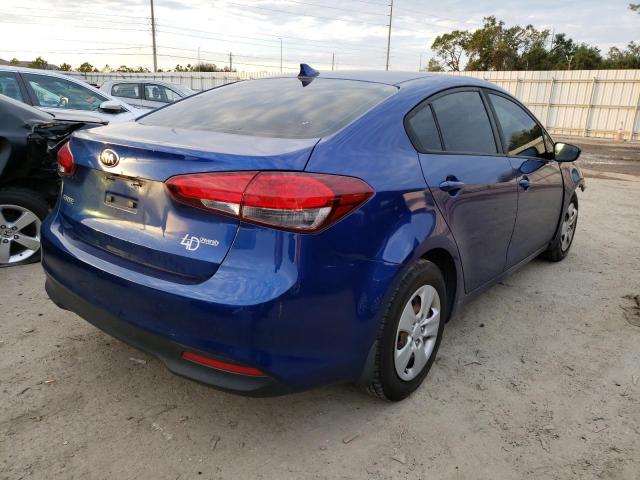 Photo 3 from auction – 2017 KIA FORTE LX with VIN 3KPFL4A77HE068397