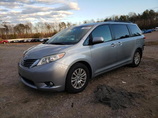 TOYOTA SIENNA XLE 2013 with VIN 5TDYK3DC2DS319440 - Photo from auction