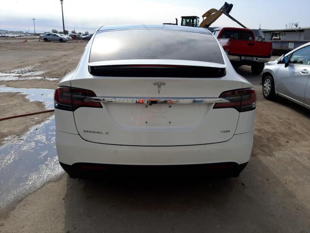 Photo 6 from auction – 2018 TESLA MODEL X with VIN 5YJXCBE26JF113675