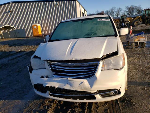 Photo 5 from auction – 2012 CHRYSLER TOWN & COU with VIN 2C4RC1BG0CR300212