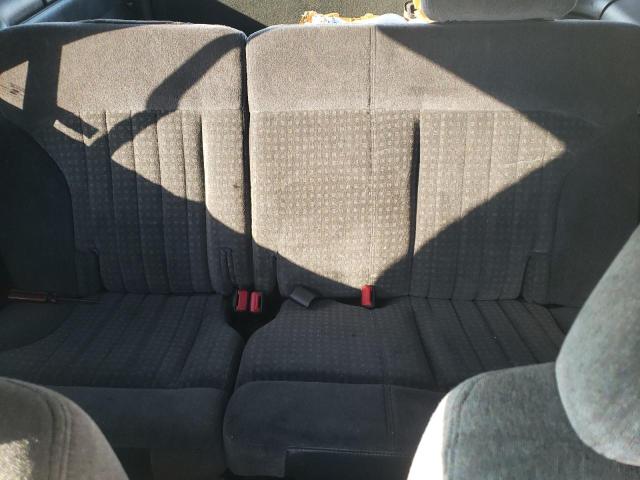 Photo 10 from auction – 2000 CHEVROLET BLAZER with VIN 1GNDT13WXYK147089