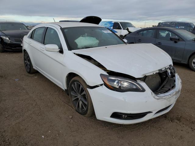 Photo 4 from auction – 2014 CHRYSLER 200 TOURIN with VIN 1C3CCBBG9EN180300