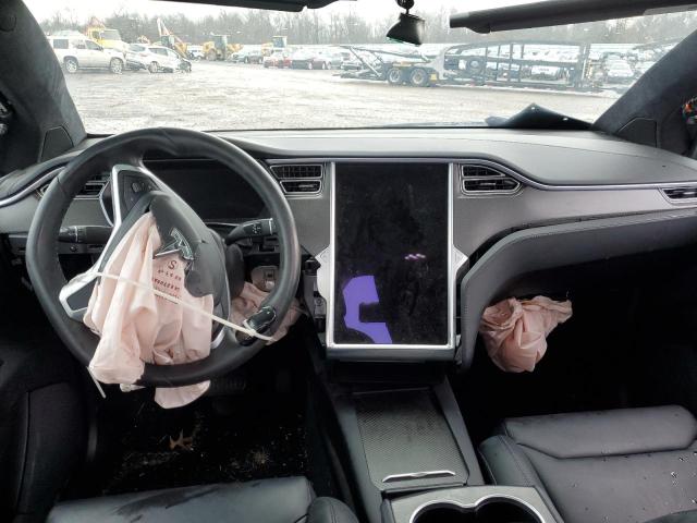 Photo 8 from auction – 2018 TESLA MODEL X with VIN 5YJXCDE2XJF089196