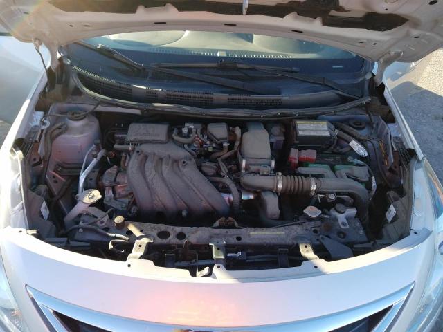 Photo 11 from auction – 2017 NISSAN VERSA S with VIN 3N1CN7AP0HL906122