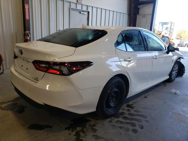 Photo 3 from auction – 2022 TOYOTA CAMRY LE with VIN 4T1C31AK3NU039994