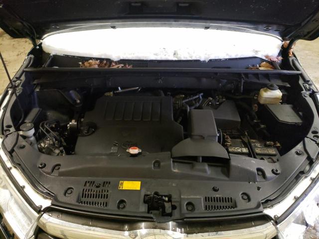 Photo 12 from auction – 2016 TOYOTA HIGHLANDER with VIN 5TDDKRFH2GS307576