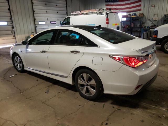 Photo 2 from auction – 2012 HYUNDAI SONATA HYB with VIN KMHEC4A44CA041604
