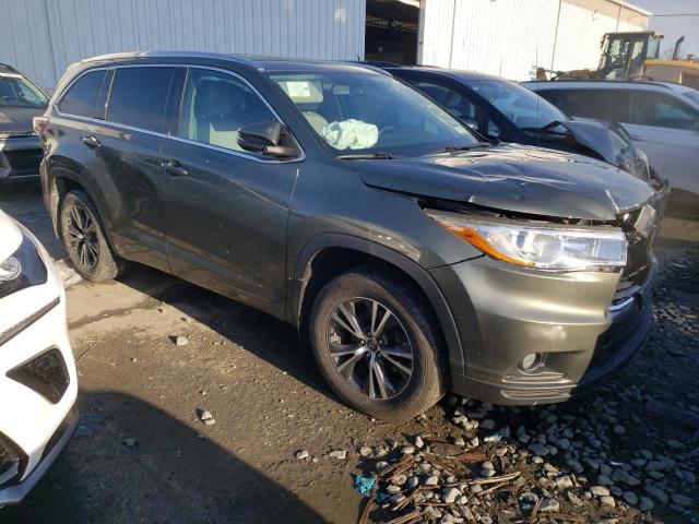 Photo 4 from auction – 2016 TOYOTA HIGHLANDER with VIN 5TDJKRFH3GS278415