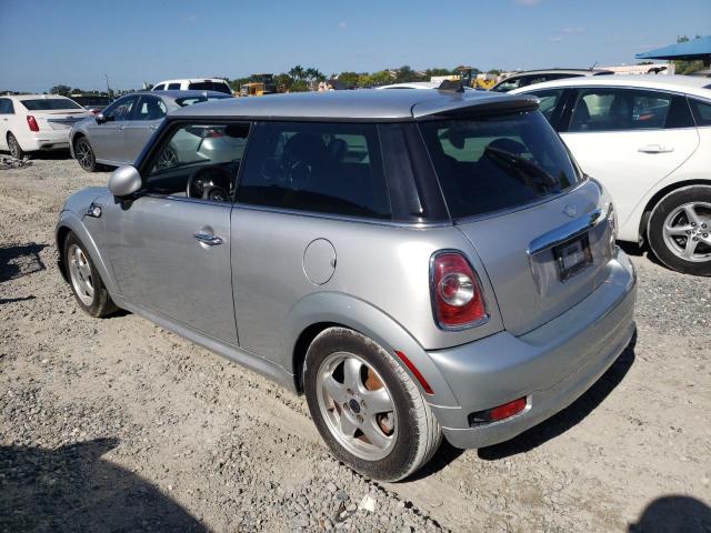 Photo 3 from auction – 2011 MINI COOPER with VIN WMWSU3C58BT094858