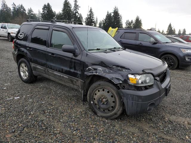 Photo 4 from auction – 2005 FORD ESCAPE XLT with VIN 1FMYU93115KC96220