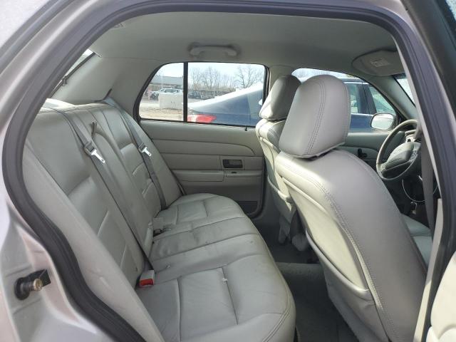 Photo 10 from auction – 2004 FORD CROWN VICT with VIN 2FAFP74W94X112354