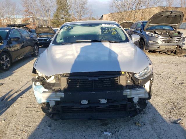 Photo 5 from auction – 2016 FORD FUSION SE with VIN 3FA6P0T97GR293928