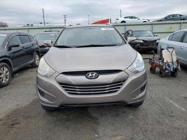 Photo 5 from auction – 2012 HYUNDAI TUCSON GLS with VIN KM8JUCAC7CU478900