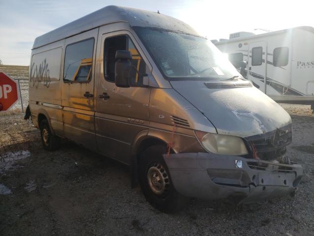 Photo 4 from auction – 2004 SPRINTER 2500 SPRIN with VIN WD2PD644945663660