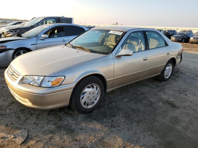 TOYOTA CAMRY CE 2001 with VIN JT2BG22K910569566 - Photo from auction