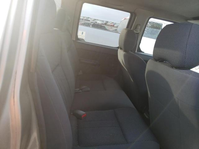 Photo 10 from auction – 2002 NISSAN FRONTIER C with VIN 1N6ED29X92C381268