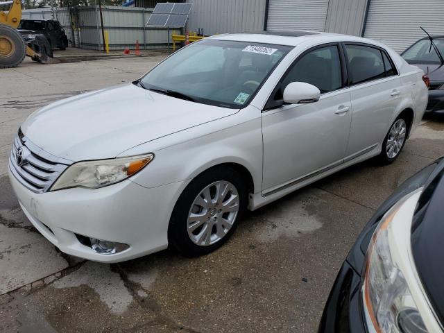 TOYOTA AVALON BAS 2011 con VIN 4T1BK3DBXBU394288 - Foto de la subasta