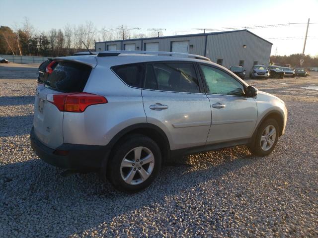 Photo 3 from auction – 2013 TOYOTA RAV4 with VIN 2T3RFREV3DW082757